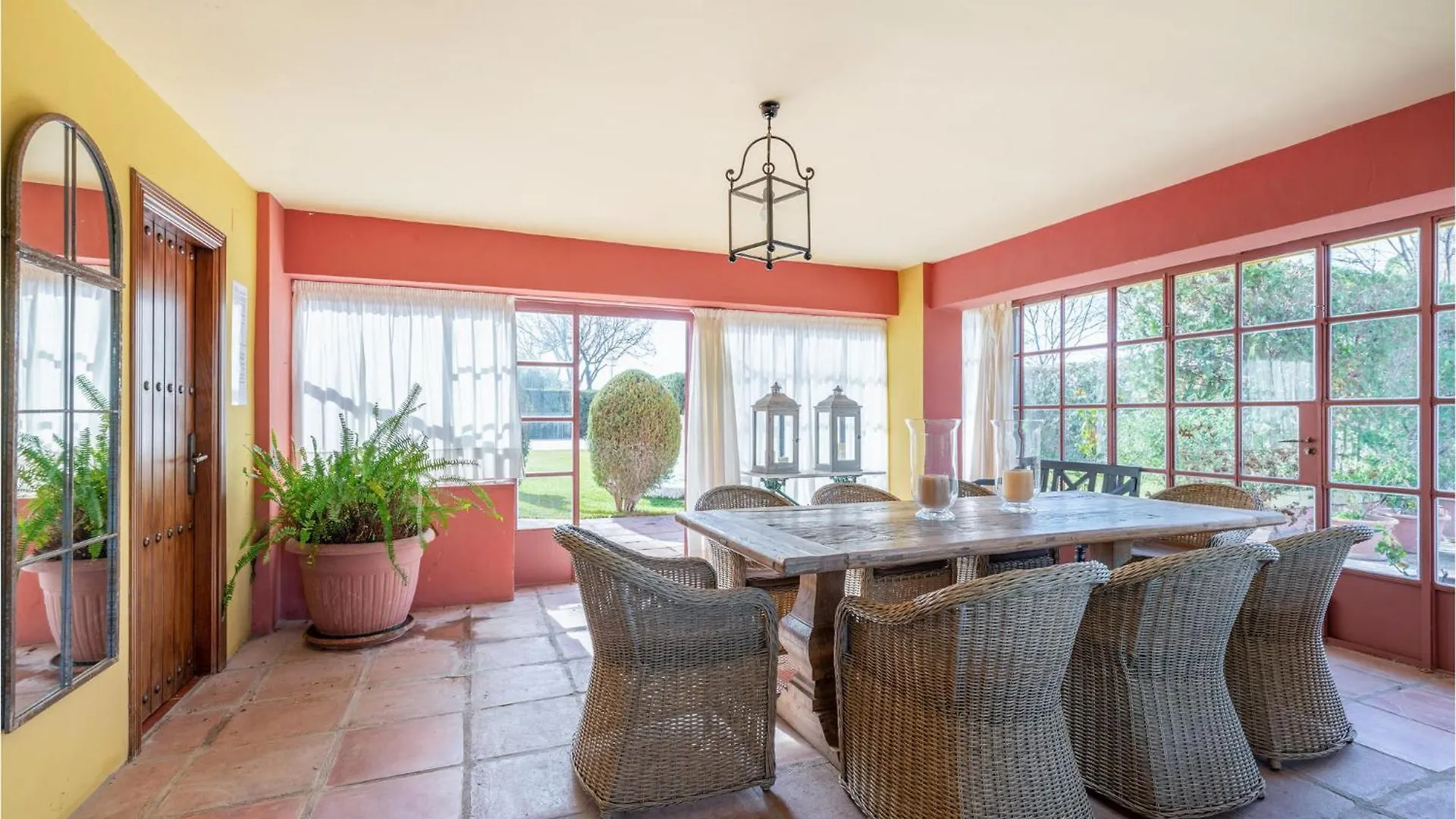 Stunning Home In Moron De La Frontera With Wi-Fi