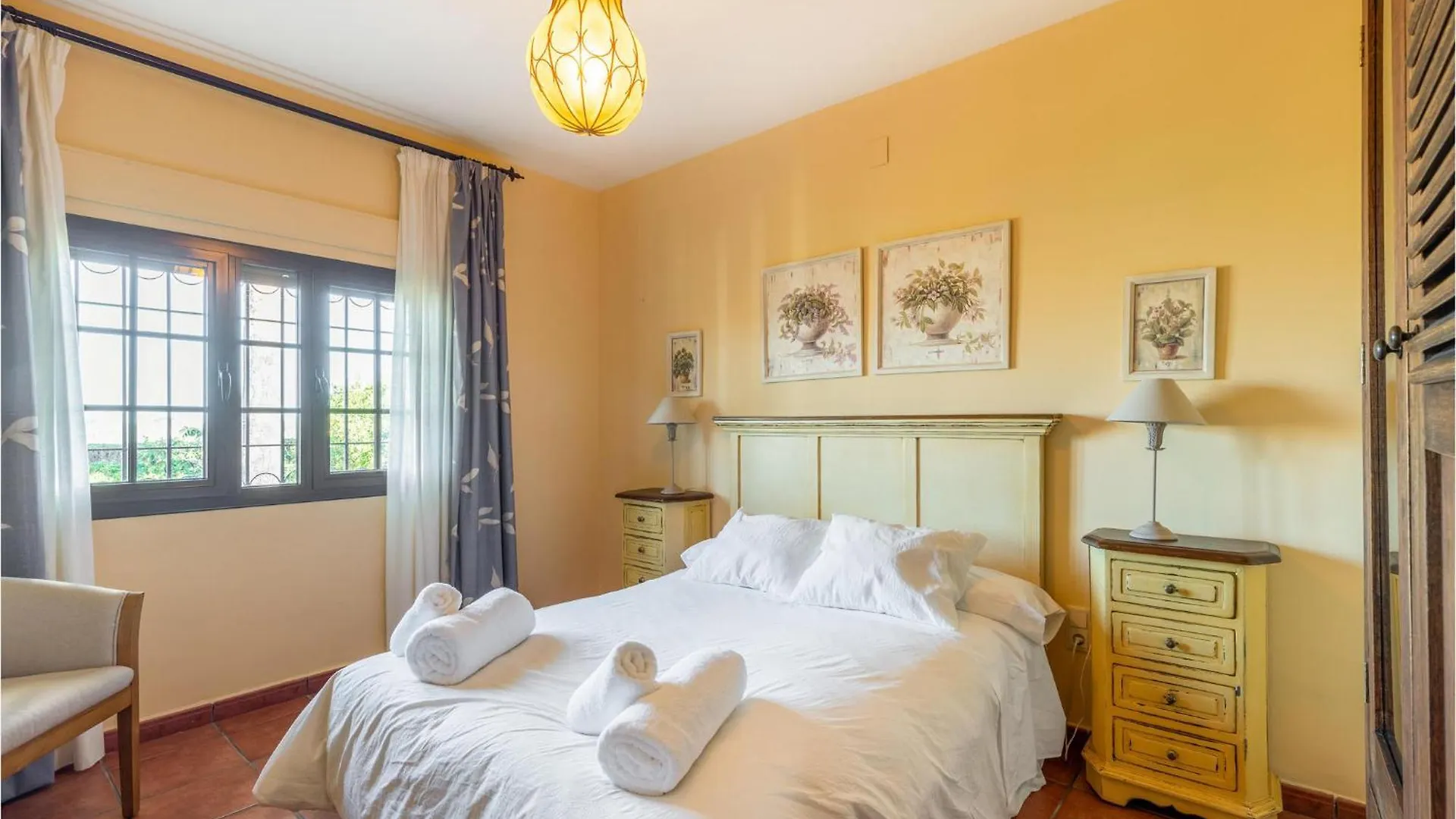 Holiday home Stunning Home In Moron De La Frontera With Wi-Fi