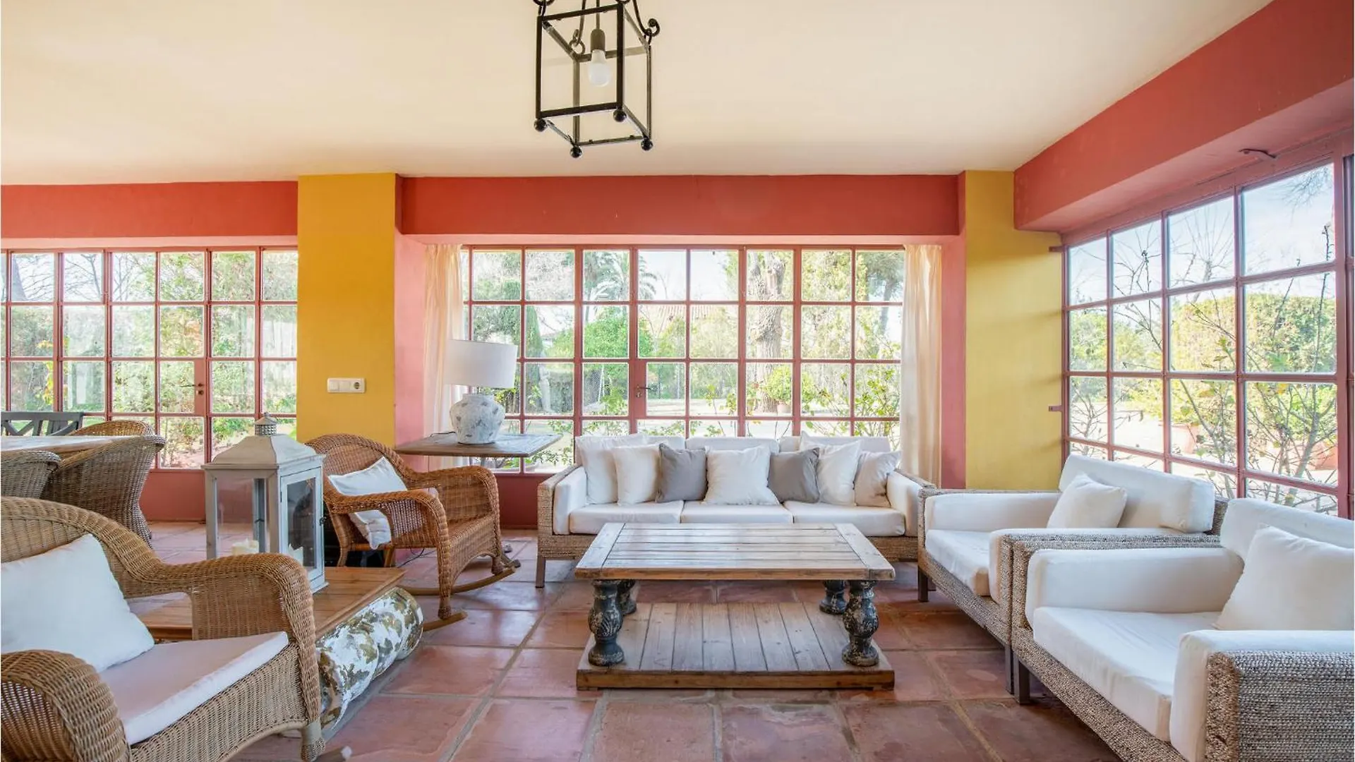 Stunning Home In Moron De La Frontera With Wi-Fi Spain