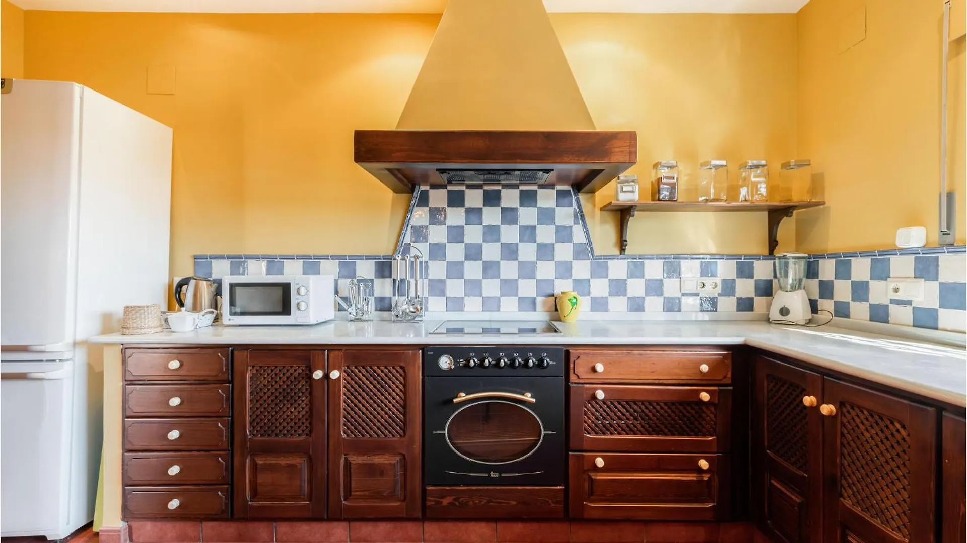 Stunning Home In Moron De La Frontera With Wi-Fi Holiday home