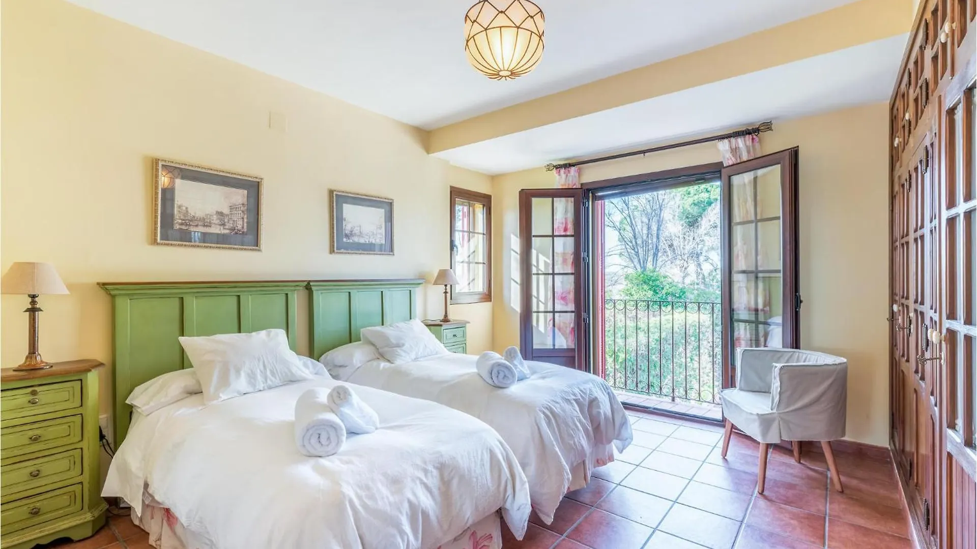 Stunning Home In Moron De La Frontera With Wi-Fi